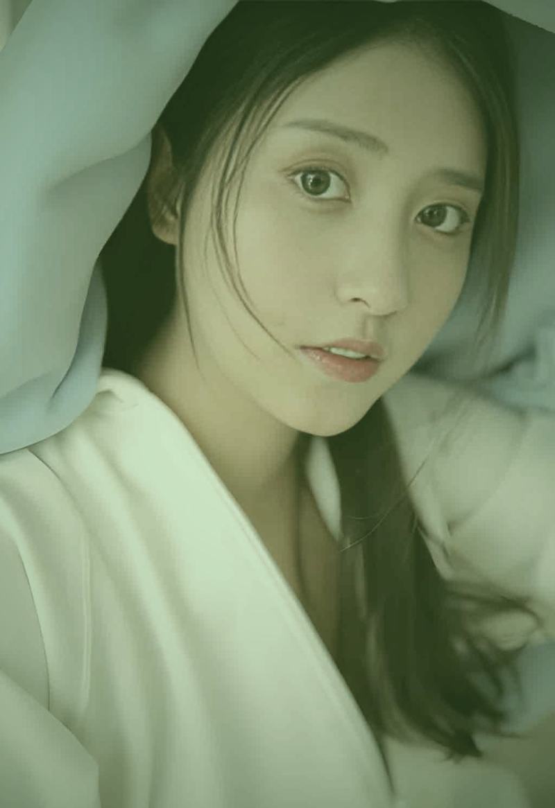 美剧《绝望写手》中黛博拉与艾娃同台激烈对话的场景