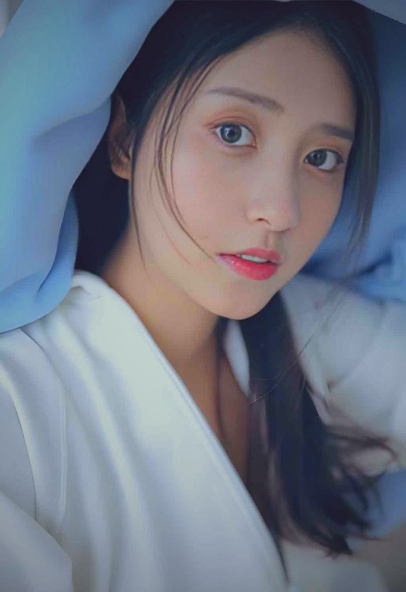 人人视频追剧专栏界面展示欧美新剧列表